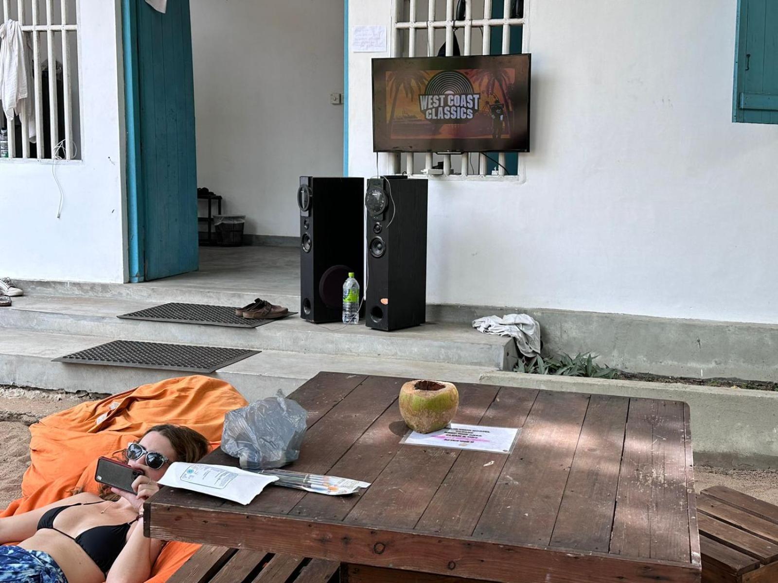 Hangover Hostels Arugam Kudah Eksteriør bilde