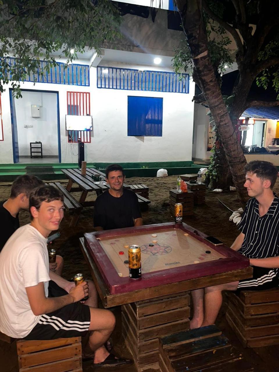 Hangover Hostels Arugam Kudah Eksteriør bilde