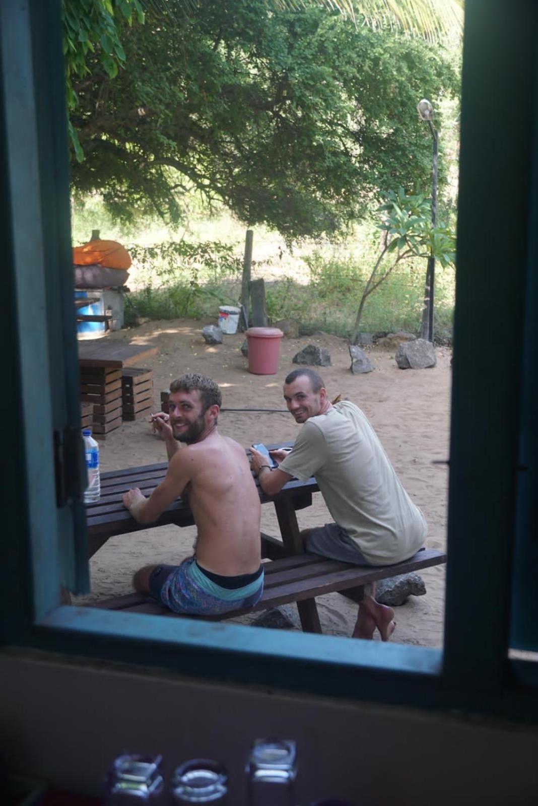 Hangover Hostels Arugam Kudah Eksteriør bilde